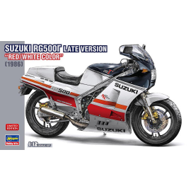 Plastic model of Suzuki RG Gamma 500 1986 motorcycle latest version 1:12 Model kit
