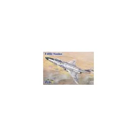 McDonnell F-101C Voodoo re-box, new decals FB-006 and FB-491 Model kit