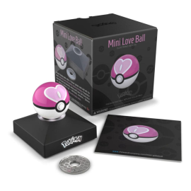 Pokémon Metal Replica Diecast Mini Love Ball 